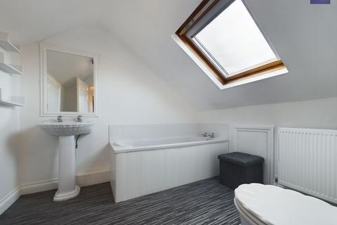 101 Dunelt Road, Blackpool, FY1 6LU