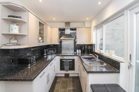 1 bedroom terraced house for sale, Birkdale Drive, Ifield, Crawley, West Sussex. RH11 0TS