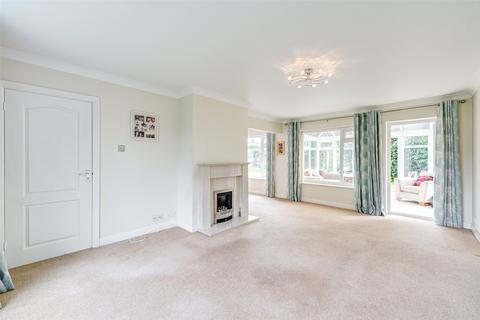 3 bedroom detached house for sale, Falmer Avenue, Goring Hall, Goring By Sea, West Sussex, BN12