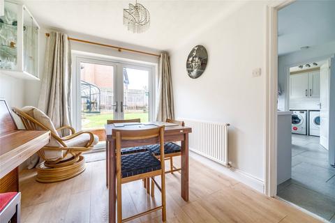 13 Bartholomew Close, Walton Park, Milton Keynes, MK7 7HH