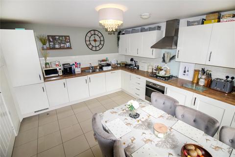 5 Course Meadow, Purton, Swindon, SN5 4GL