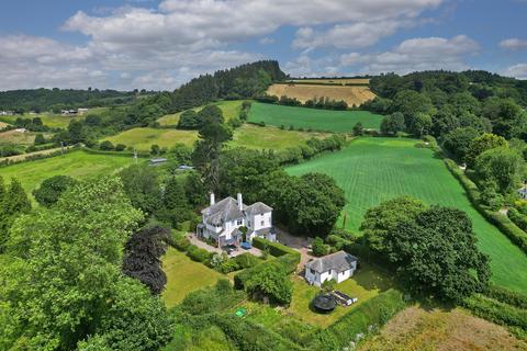 5 bedroom detached house for sale, Chagford Cross, Moretonhampstead, Newton Abbot, Devon, TQ13