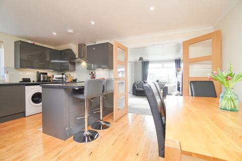 52 Breval Crescent, Clydebank, G81 6LR