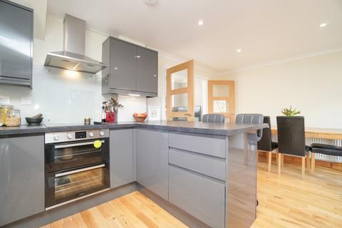 52 Breval Crescent, Clydebank, G81 6LR