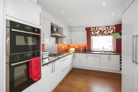 4 bedroom detached house for sale - 20 Mountcastle Green, Edinburgh, EH8 7TD