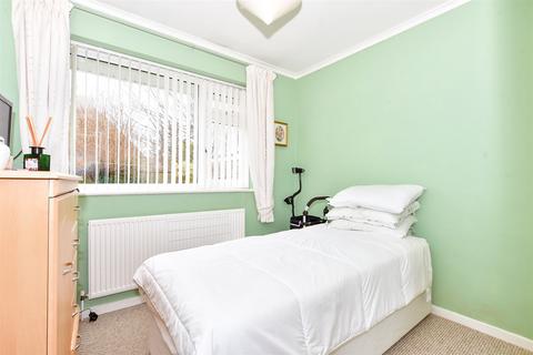 3 Alperton Close, Bognor Regis, PO21 4LF
