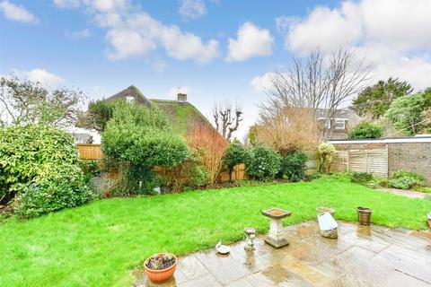3 Alperton Close, Bognor Regis, PO21 4LF