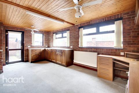 3 bedroom detached bungalow for sale, Scarfield Lane, Emneth