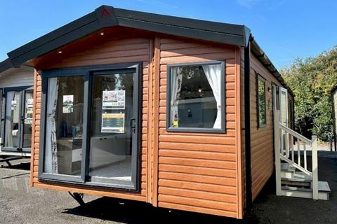 2 bedroom static caravan for sale, Riverside Holiday Park, Banks PR9