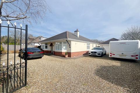 3 bedroom detached bungalow for sale, Verwood