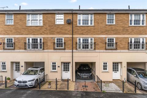 4 bedroom townhouse for sale, Marlborough Road, Chelmsford CM2
