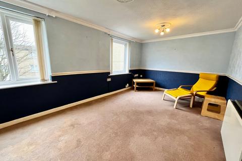 2 bedroom flat to rent, St. Aidans Square, Bingley, West Yorkshire, BD16