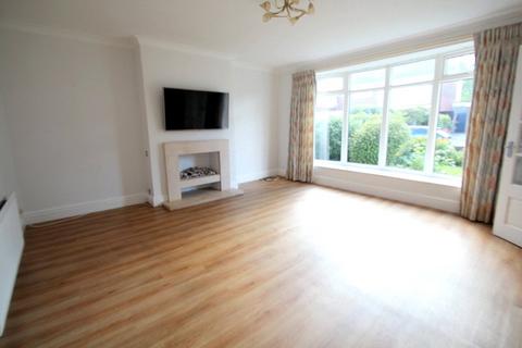 2 bedroom bungalow for sale, Millview Drive, Tynemouth, NE30