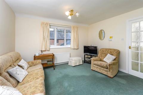 2 bedroom apartment for sale - Mathesons Gardens, Morpeth, Northumberland, NE61
