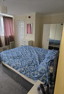 1 bedroom in a house share to rent, Room 5, 201 Webb Rise, Stevenage, Hertfordshire