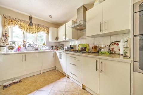 4 bedroom detached house for sale - Acacia Way, Sidcup, Kent