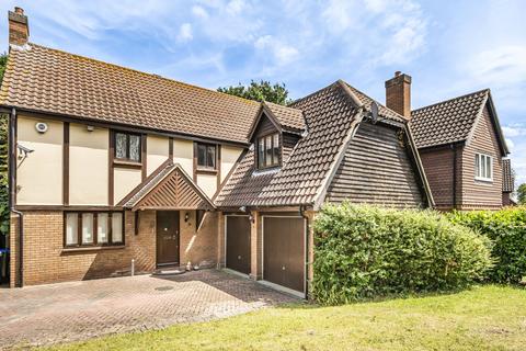 4 bedroom detached house for sale, Acacia Way, Sidcup, Kent