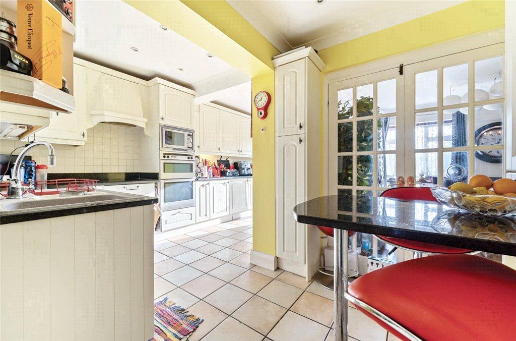 Kitchen/Dining