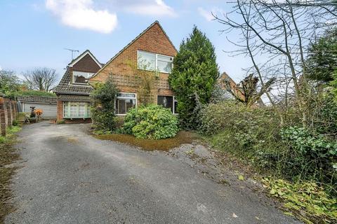 4 bedroom detached house for sale - Newbury,  Berkshire,  RG14