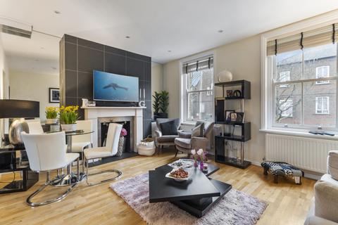 3 bedroom flat for sale - Stoneleigh Street, London