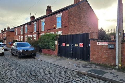 Property for sale, Stockport SK3