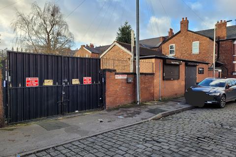 Property for sale, Stockport SK3