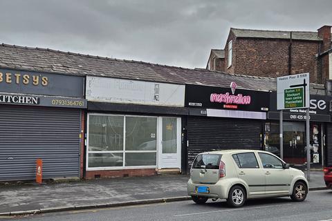 Shop to rent, Stockport SK4