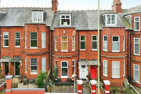 5 bedroom terraced house for sale - Stanhope Road, South Shields, Tyne and Wear