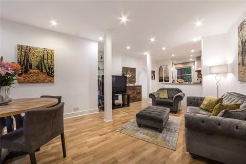 1 bed flat/apartment for rent in Fitzjohns Avenue, Hampstead, London, NW3