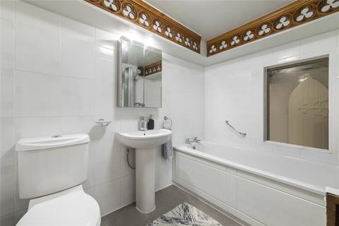 1 bedroom flat to rent, Fitzjohns Avenue, Hampstead, London, NW3