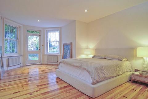 4 bedroom flat to rent, Lindfield Gardens, Hampstead, London