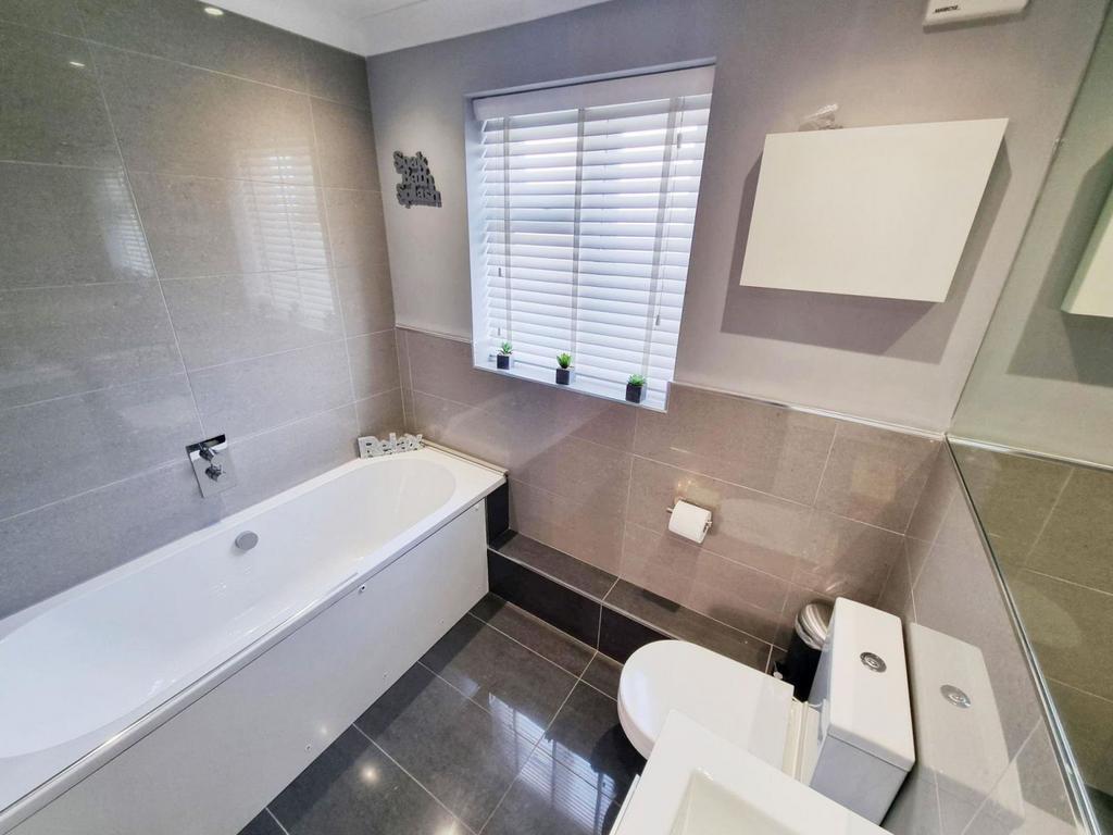 Family bathroom