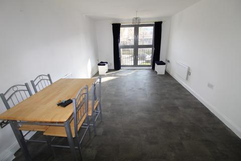 2 bedroom flat to rent, Ealing, W7