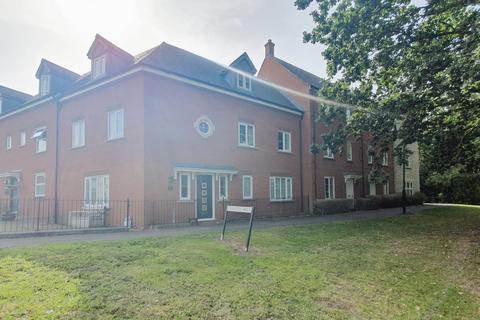 4 bedroom terraced house for sale, Caradon Walk, Swindon SN25