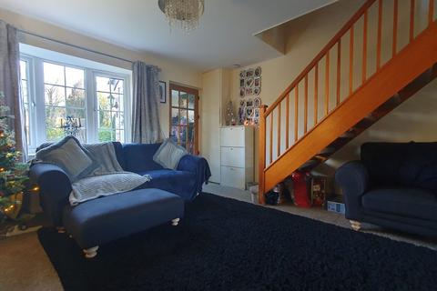 3 bedroom semi-detached house for sale, Friesland Close, Swindon SN5