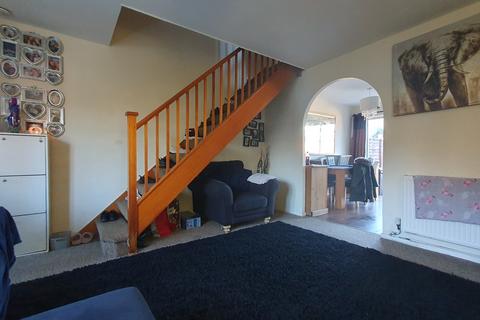 3 bedroom semi-detached house for sale, Friesland Close, Swindon SN5