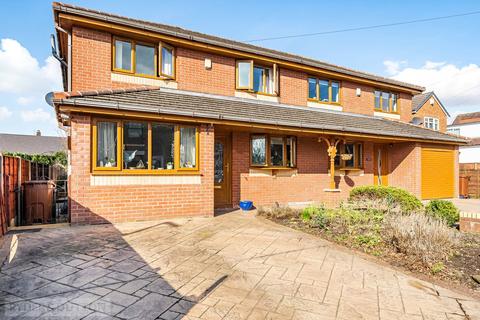 3 bedroom semi-detached house for sale, Green Lane, Hadfield, Glossop, Derbyshire, SK13