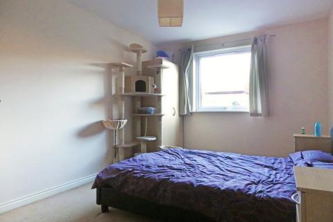 2 bedroom apartment for sale, Celsus Grove, Swindon SN1