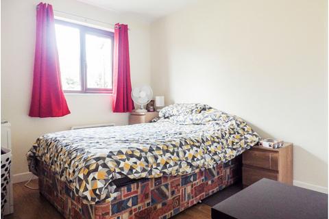 1 bedroom apartment to rent, Manor Road, Witney OX28