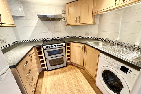 1 bedroom terraced house to rent, Heptonstall Road, Hebden Bridge, HX7 6AZ