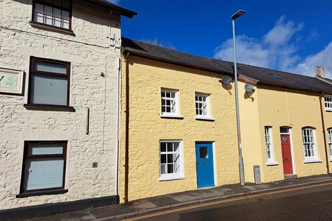 2 bedroom terraced house for sale - The Struet, Brecon, Powys.