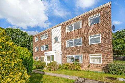 2 bedroom penthouse to rent, Thornton Close, Guildford, Surrey, GU2