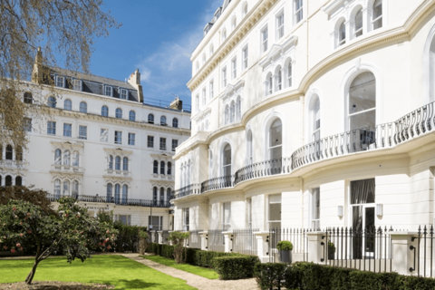 2 bedroom flat to rent - Garden House, Kensington Gardens Square, London, W2