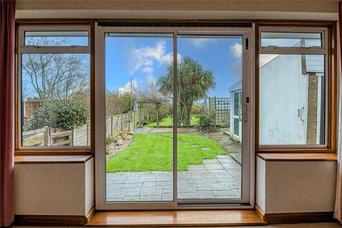 74 Kimberley Road, Little Wakering, Southend-on-sea, SS3 0JP