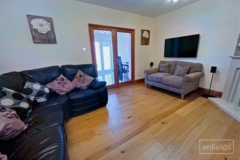 149 Bishops Road, Itchen, Southampton, SO19 2FF