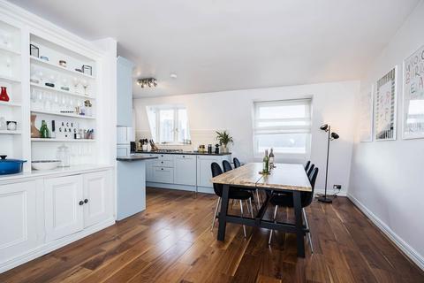 3 bedroom apartment to rent, Sussex Street, Pimlico, SW1V
