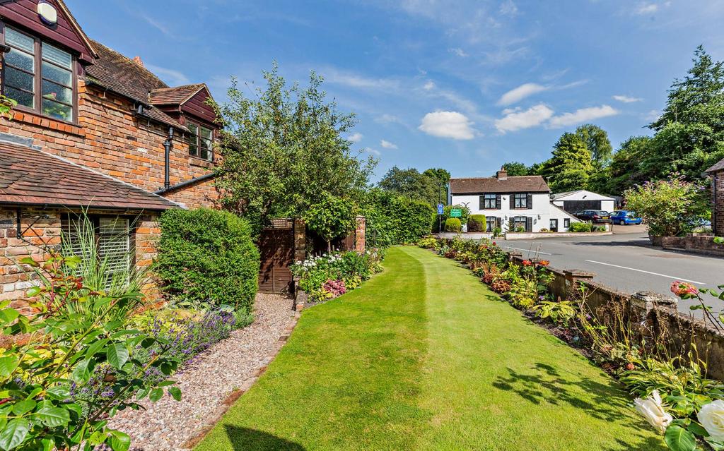 Front Gardens