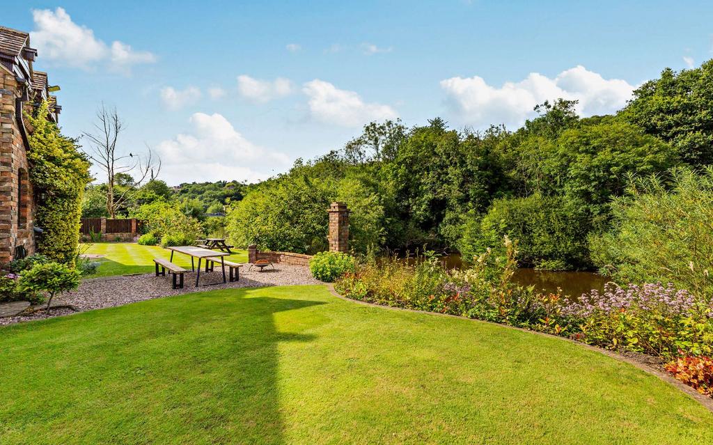 Rear Gardens