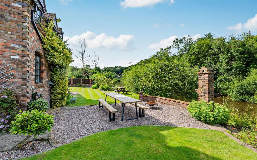 Rear Gardens