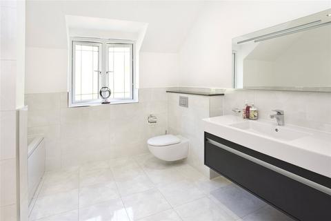 Shendam Callow Hill, Virginia Water, GU25 4LD